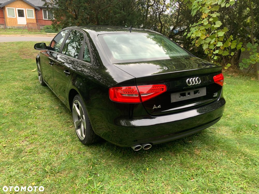 Audi A4 - 4