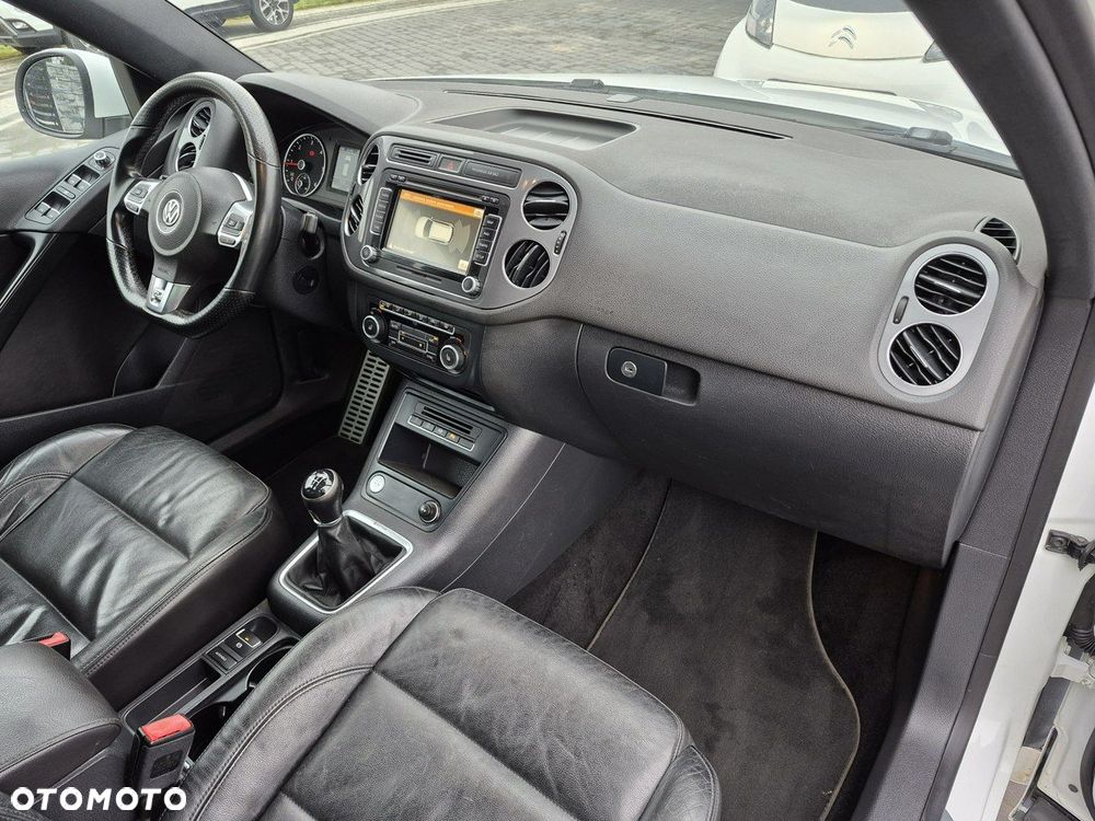 Volkswagen Tiguan - 14