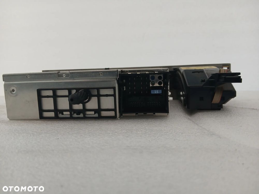 Radioodtwarzacz  CD BMW E65 - 3