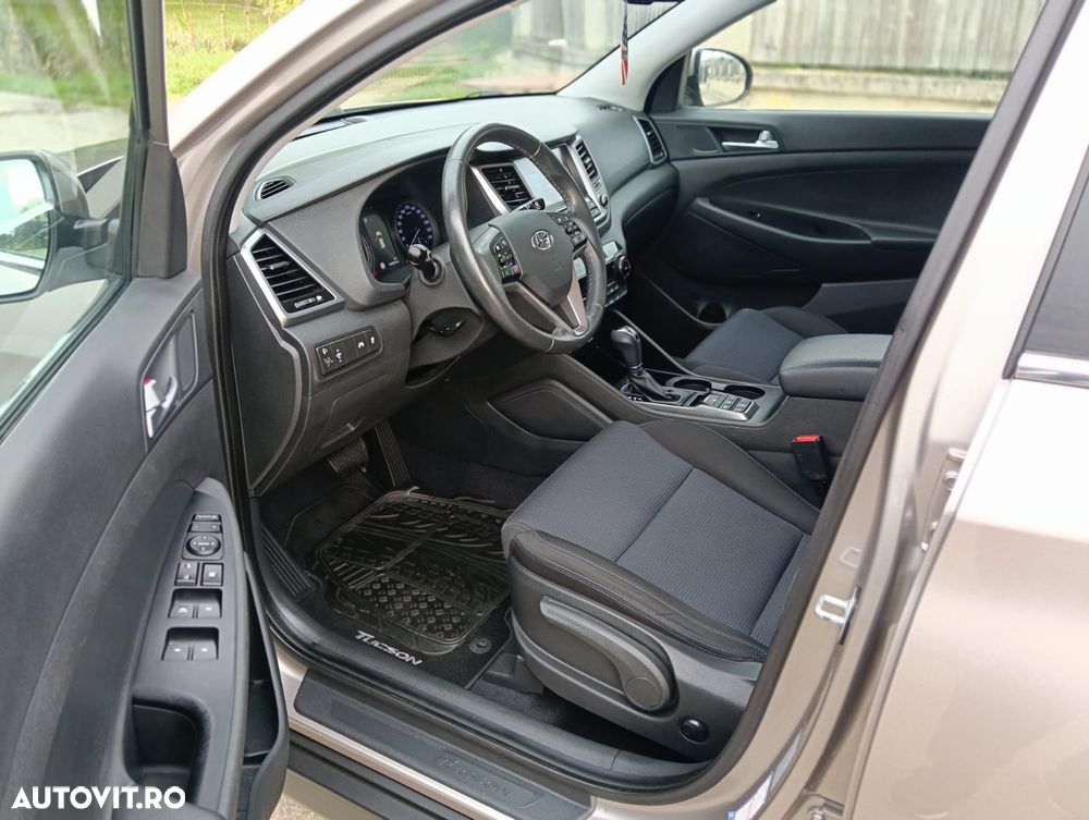 Hyundai Tucson blue 1.7 CRDi 2WD DCT Style - 2