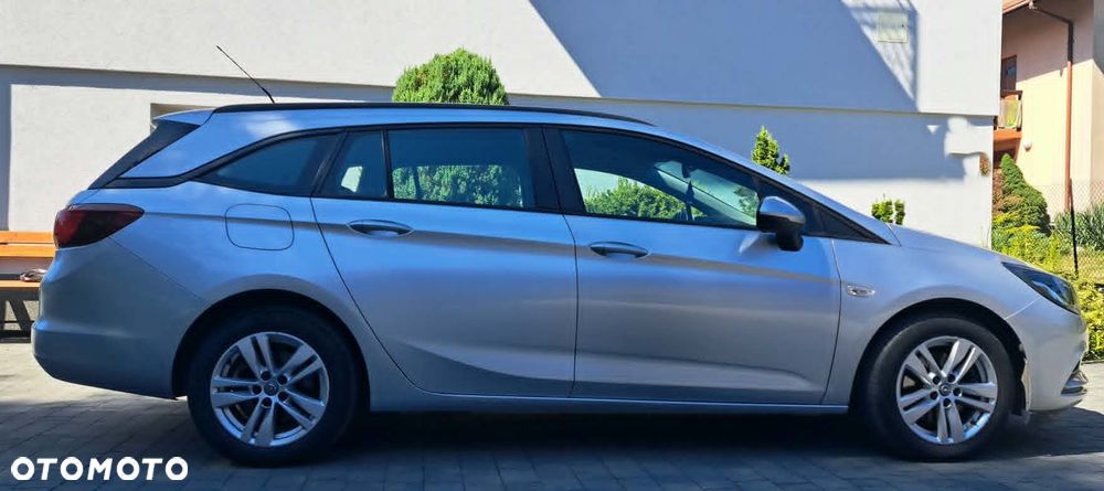 Opel Astra 2016 photo 4
