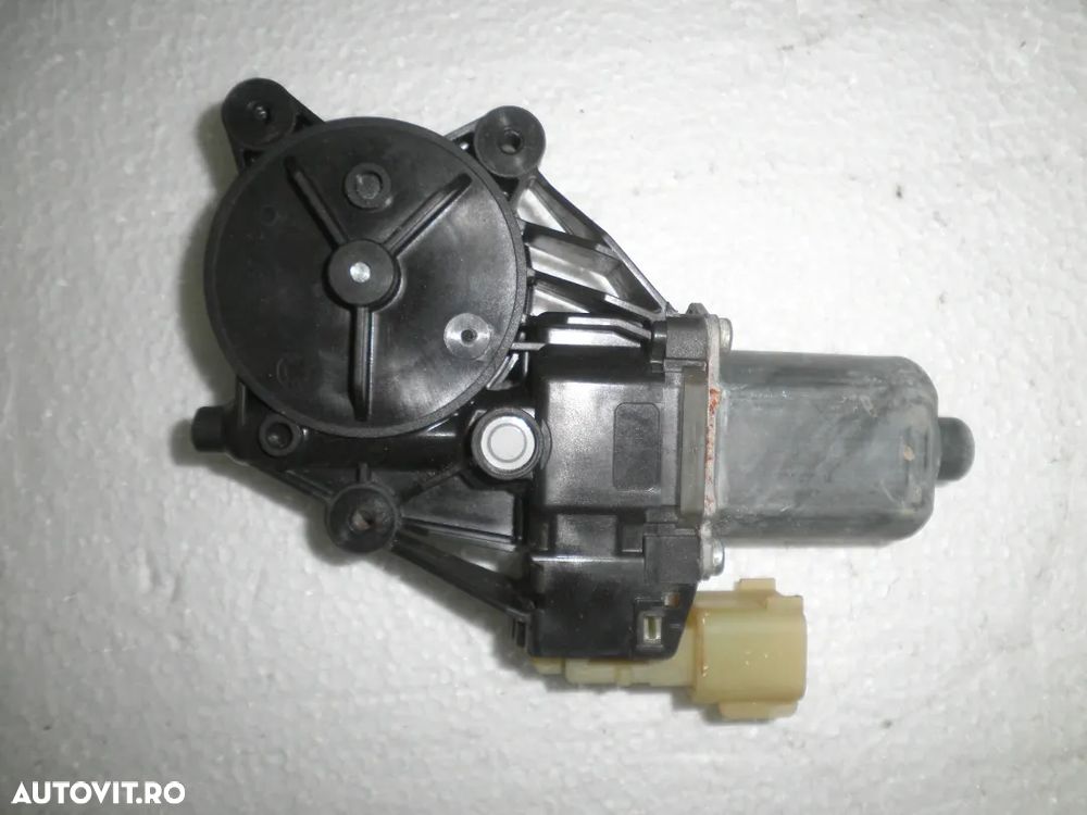 Motoras macara geam dreapta fata / spate Maserati Ghibli 2016 0130822783