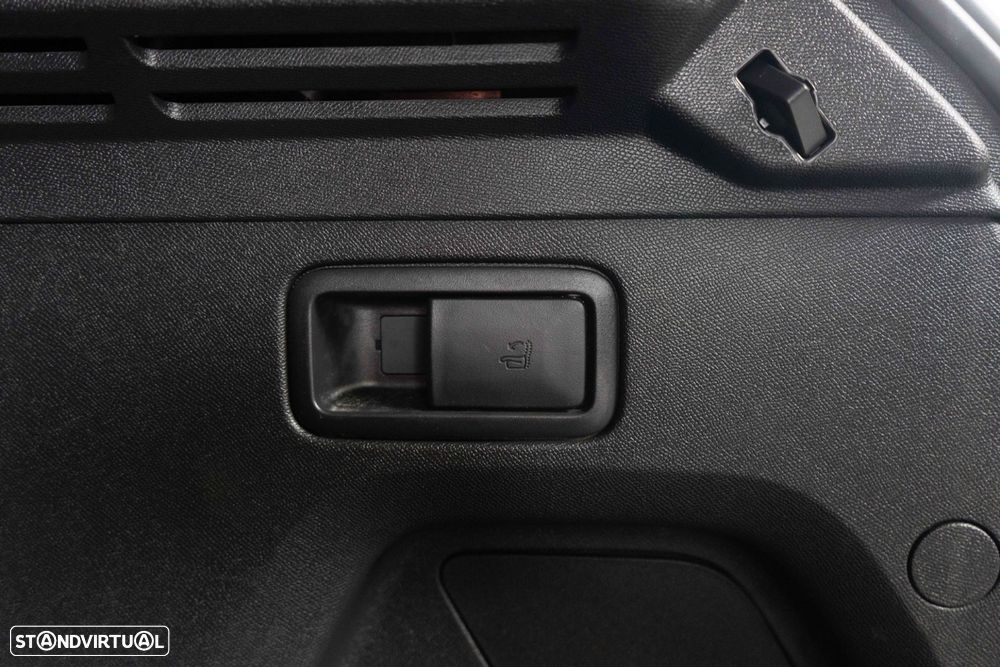 Peugeot 3008 1.6 Hybrid GT Pack e-EAT8 - 14