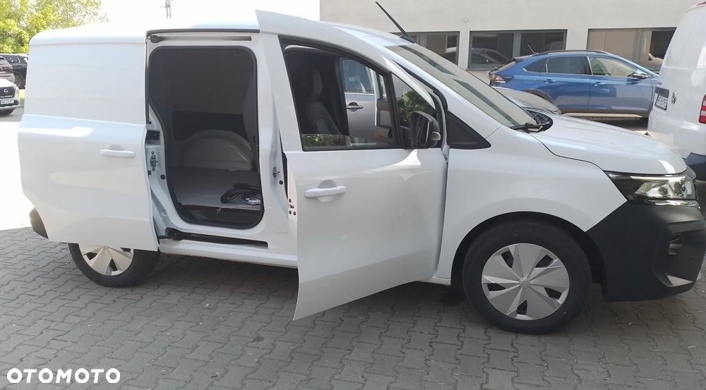 Nissan TOWNSTAR - 30