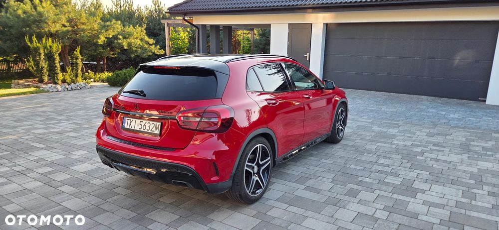 Mercedes-Benz GLA 250 4-Matic - 3