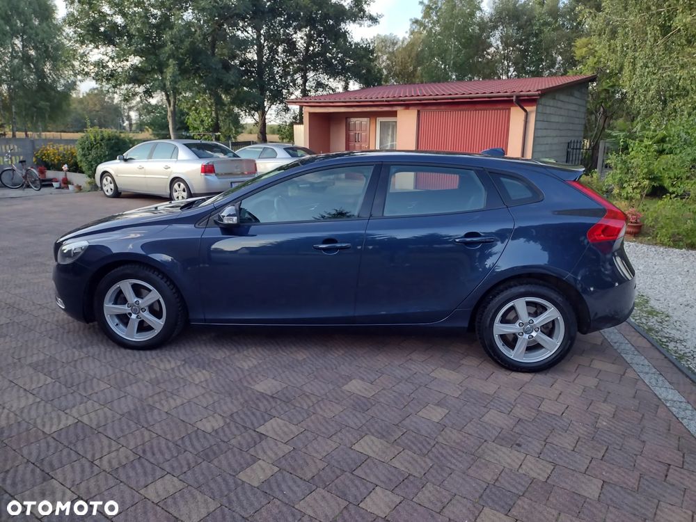 Volvo V40 D2 Kinetic - 10