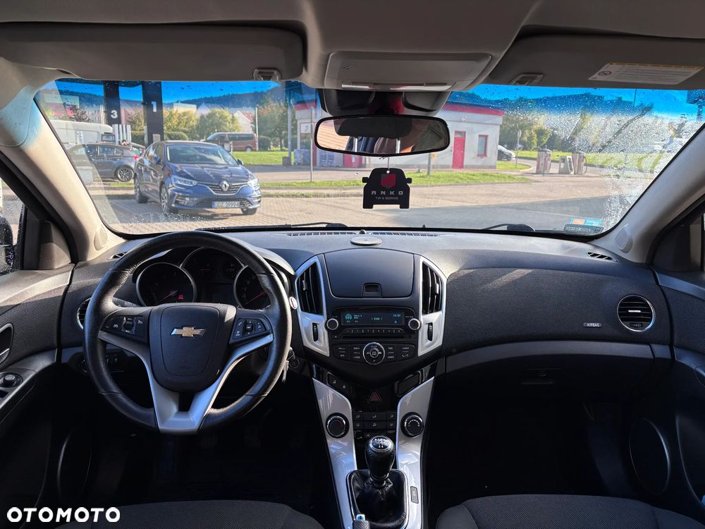 Chevrolet Cruze 1.8 LT - 5