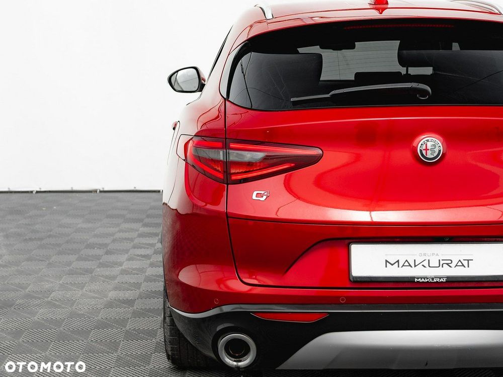 Alfa Romeo Stelvio 2.0 Turbo 6C Villa D'este Q4 - 12