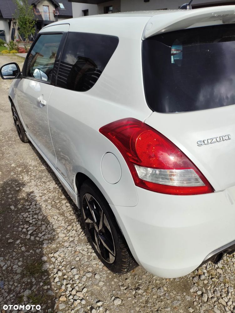 Suzuki Swift - 5