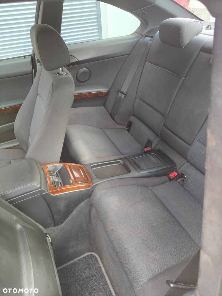 BMW Seria 3 330d xDrive Edition Exclusive - 13