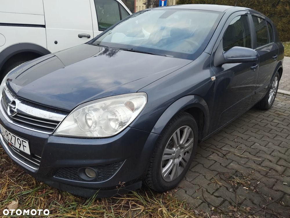 Opel Astra 1.7 CDTI ecoFLEX - 32
