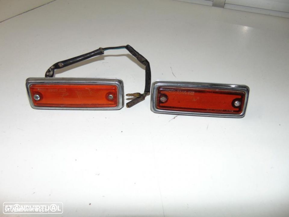 Datsun 1200 piscas laterais completos originais - 1