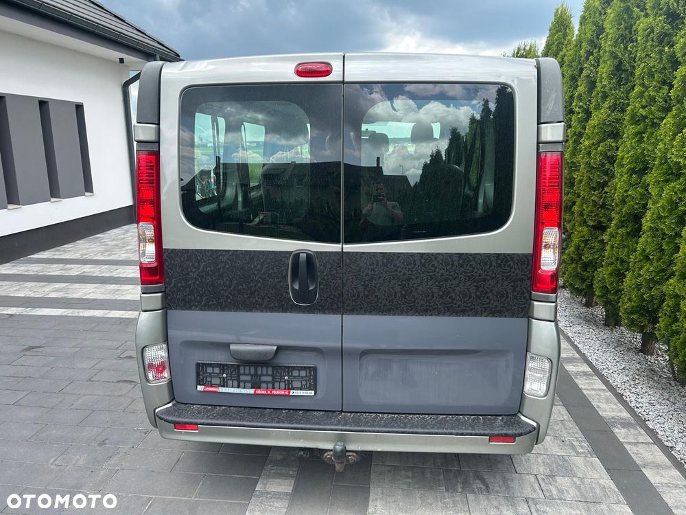 Opel Vivaro - 6