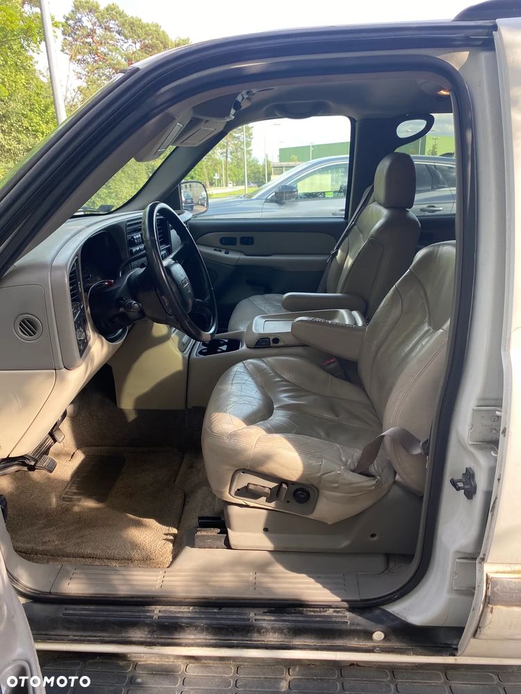 GMC Yukon 5.3 - 11