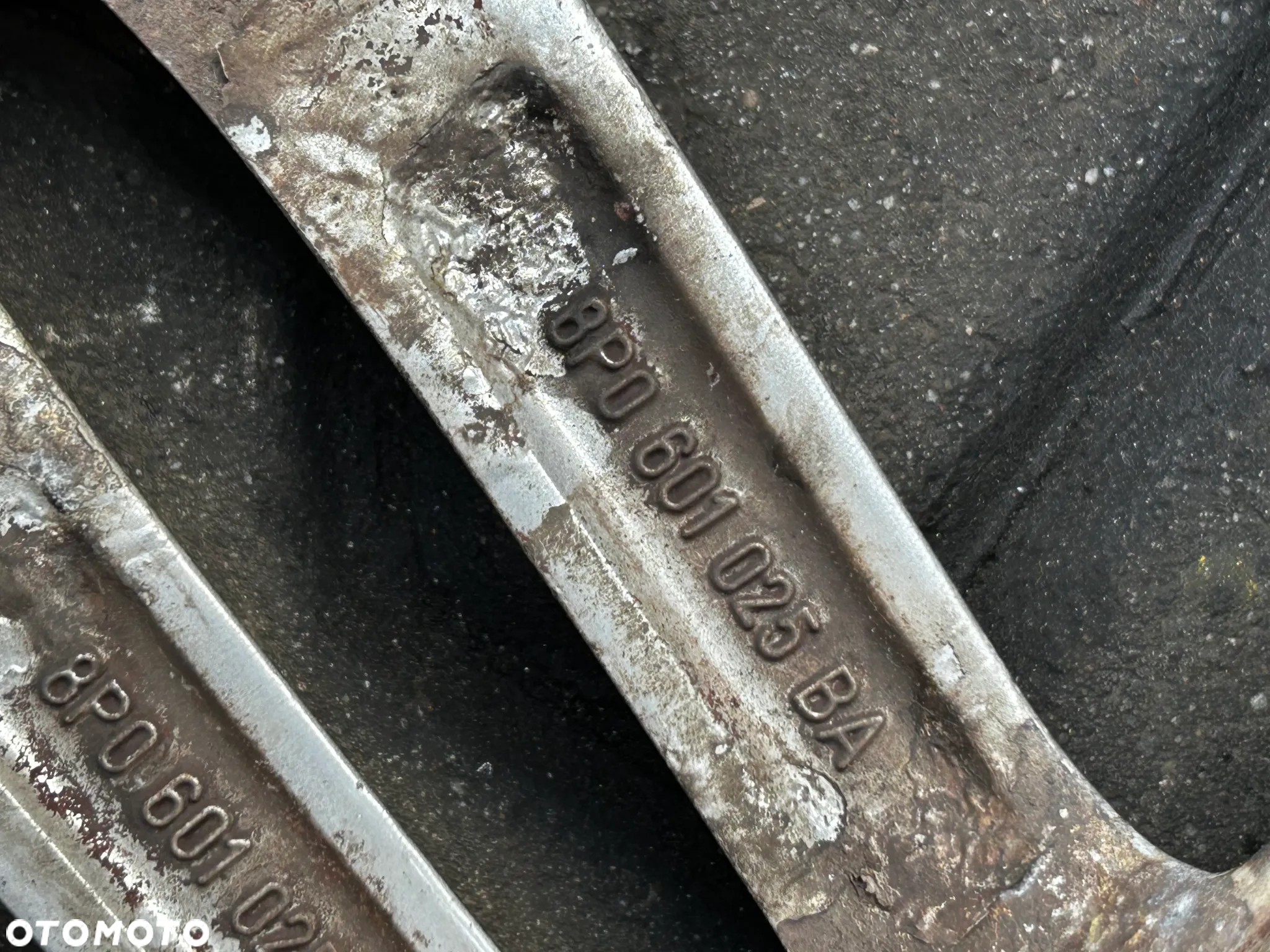 ORGINALE FELGI ALUFELGI KOŁA 7.5J x 18 H2 ET54 AUDI A3 S3 RS3 S-LINE 8P0601025BA WYSYŁKA !!!! - 7