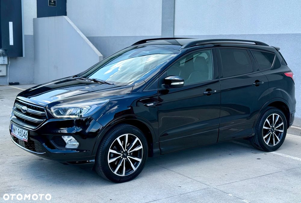 Ford Kuga 1.5 EcoBoost 2x4 ST-Line - 2