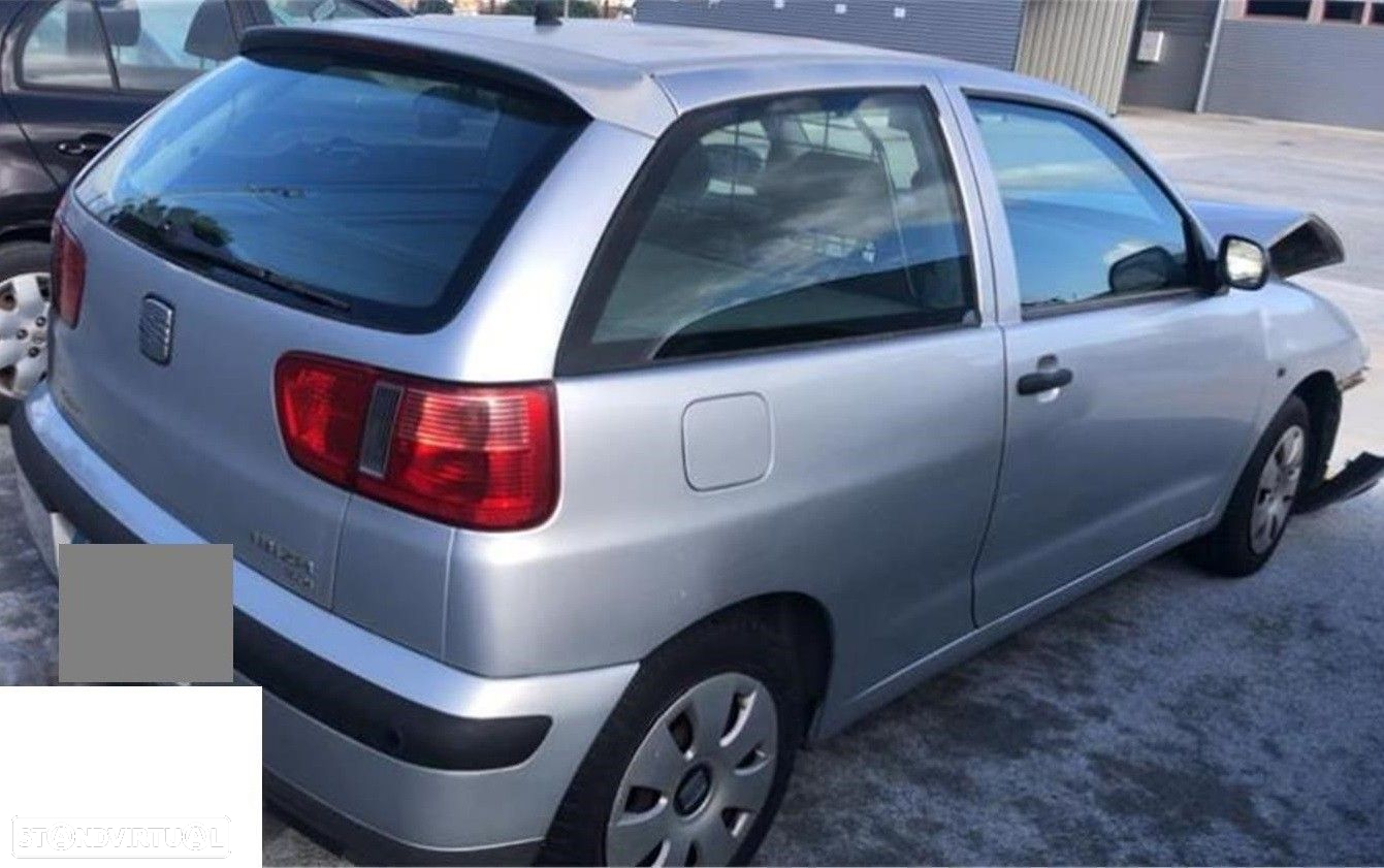Seat Ibiza 6K1 1.9 SDI de 2001 disponível para peças - 4