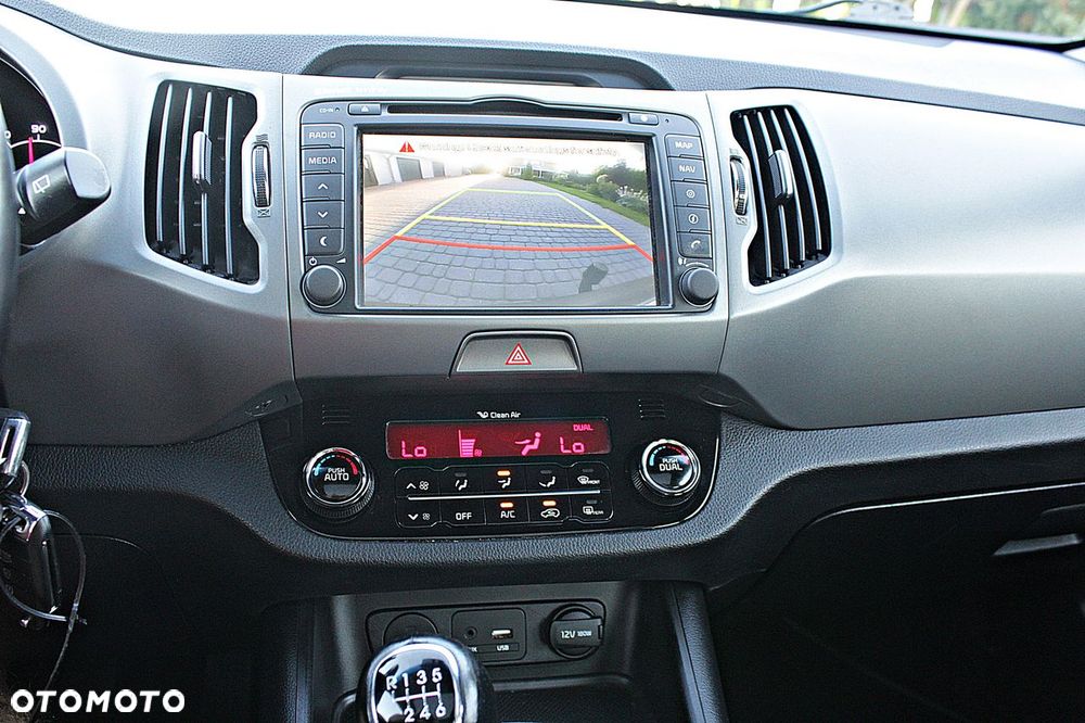 Kia Sportage 1.6 GDI 2WD Fifa World Cup Edition - 29