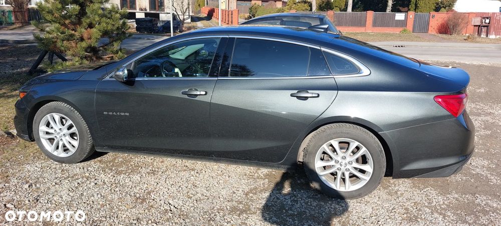 Chevrolet Malibu - 4