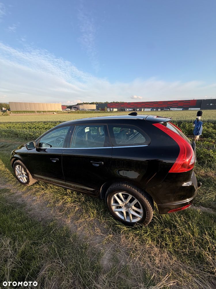 Volvo XC 60 T5 AWD Drive-E Summum - 5