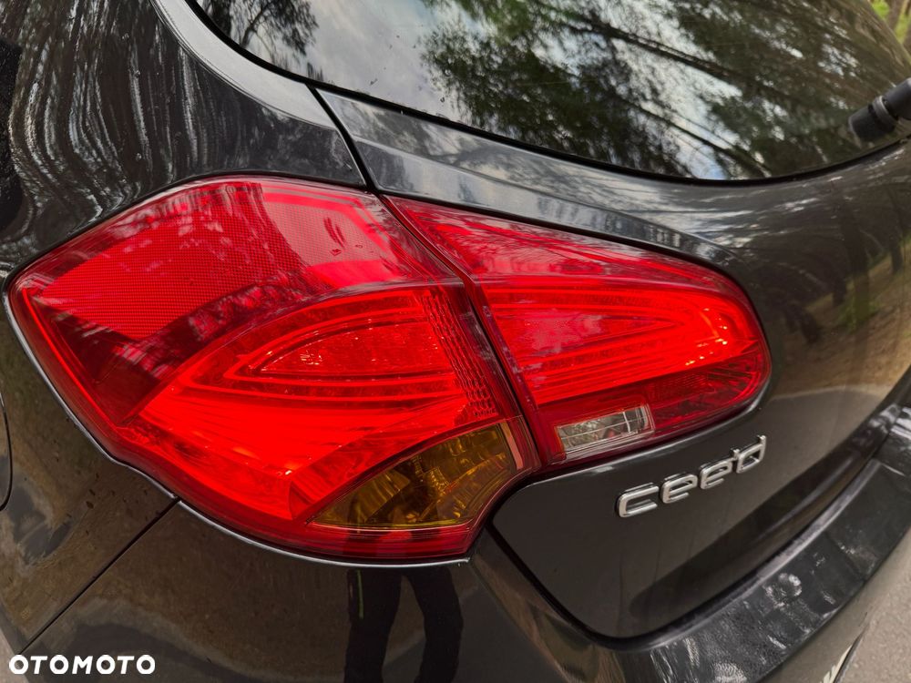 Kia Ceed 1.6 GDI DCT Platinum Edition - 13