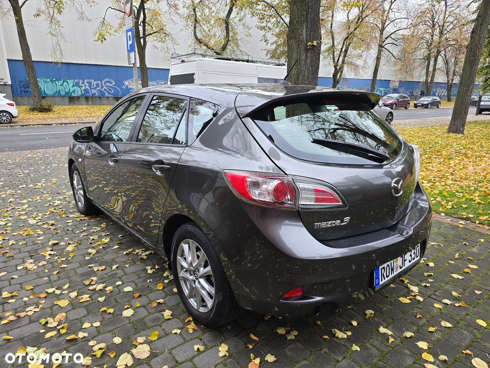 Mazda 3 - 7
