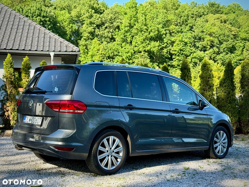 Volkswagen Touran 2.0 TDI BMT Highline - 3
