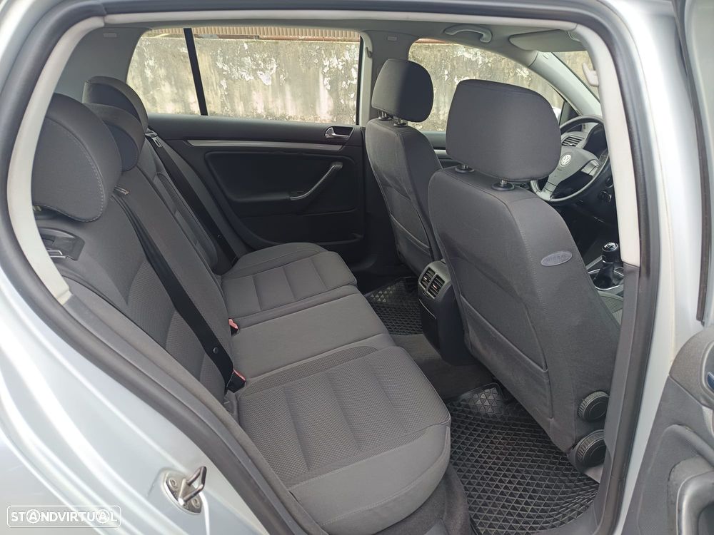 VW Golf 2.0 TDi GT Sport - 14