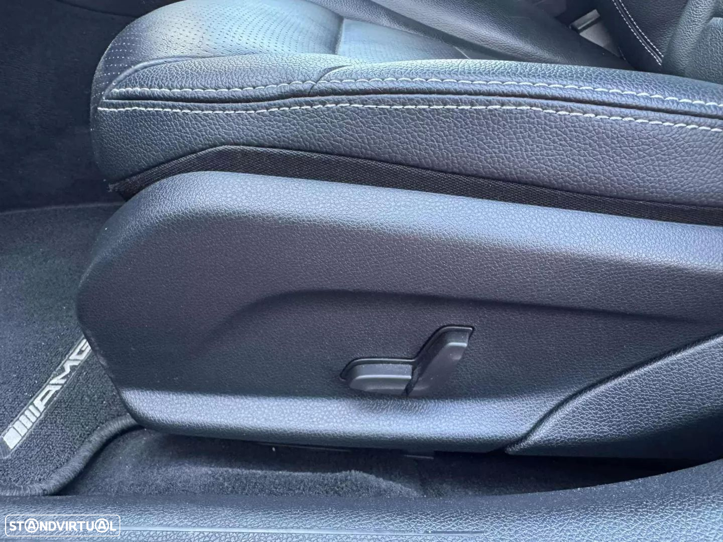 Mercedes-Benz C 300 h AMG Line - 14