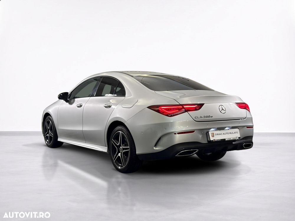 Mercedes-Benz CLA 250 e 8G-DCT AMG Line - 4