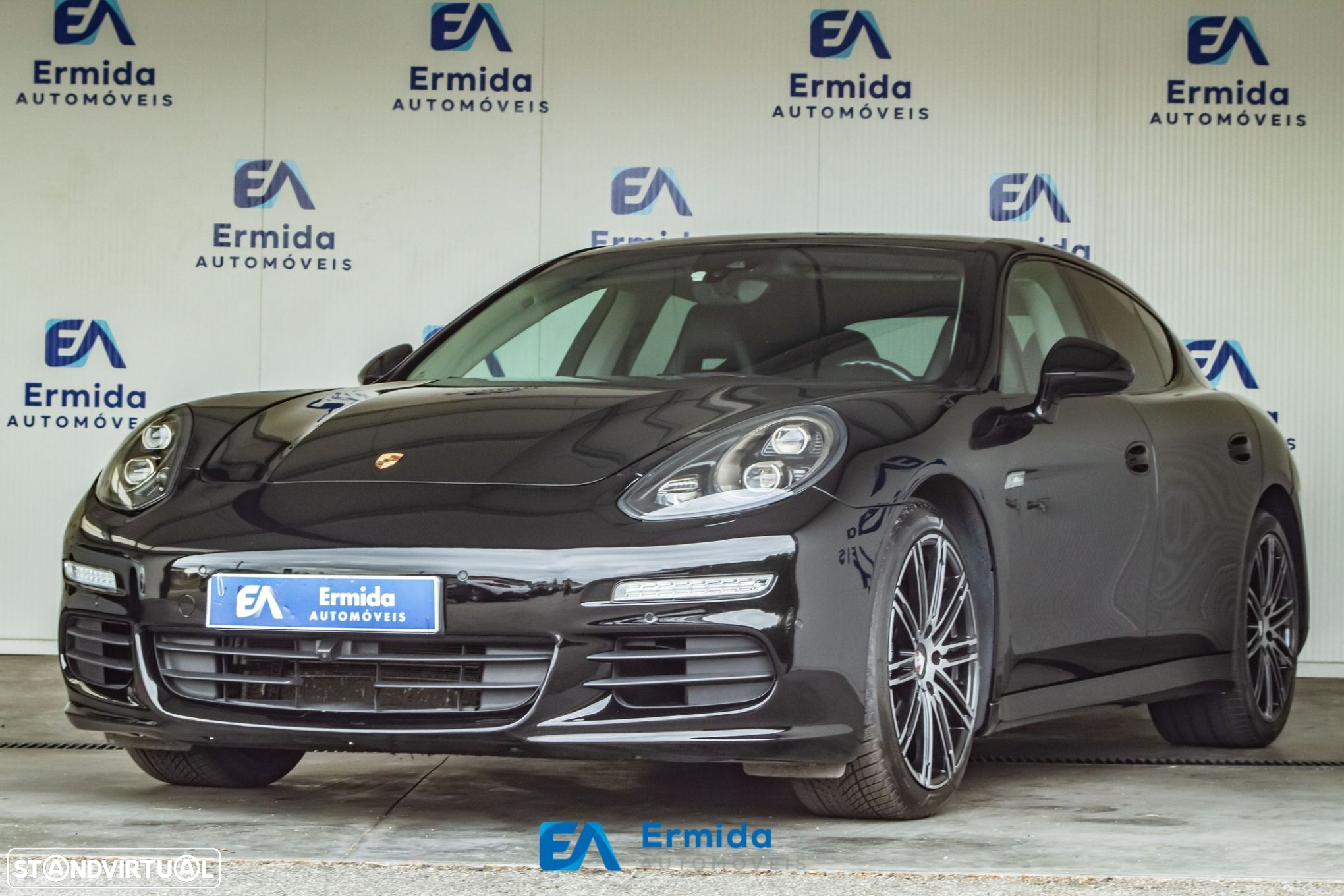 Porsche Panamera Platinum Edition - 3