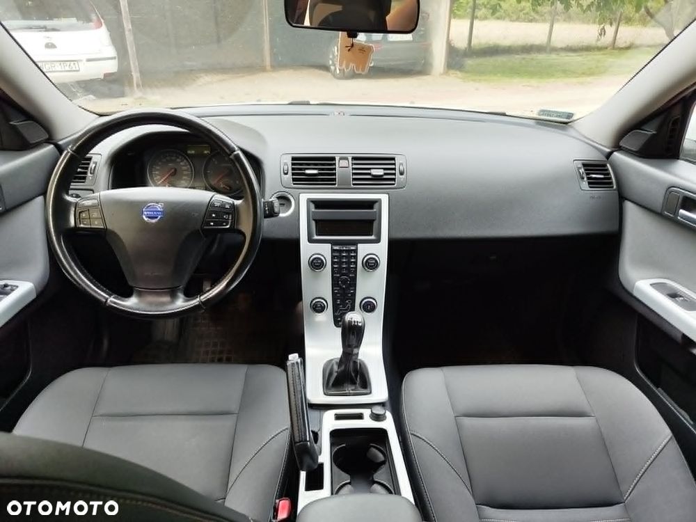Volvo V50 D2 - 12
