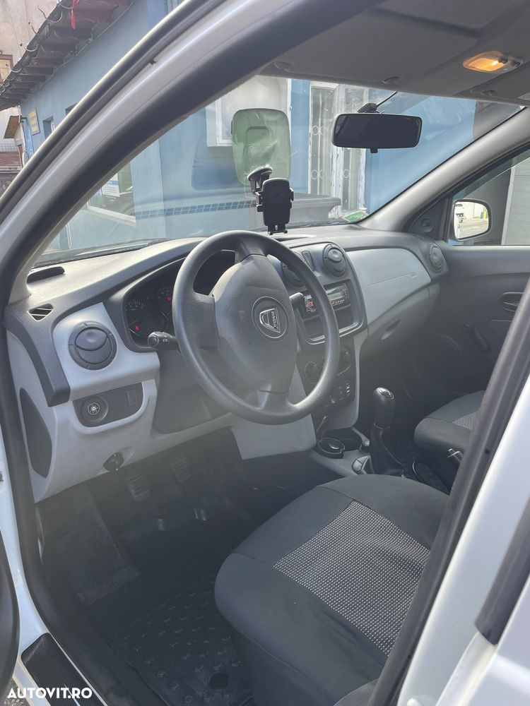 Dacia Logan 1.2 75CP Acces - 10