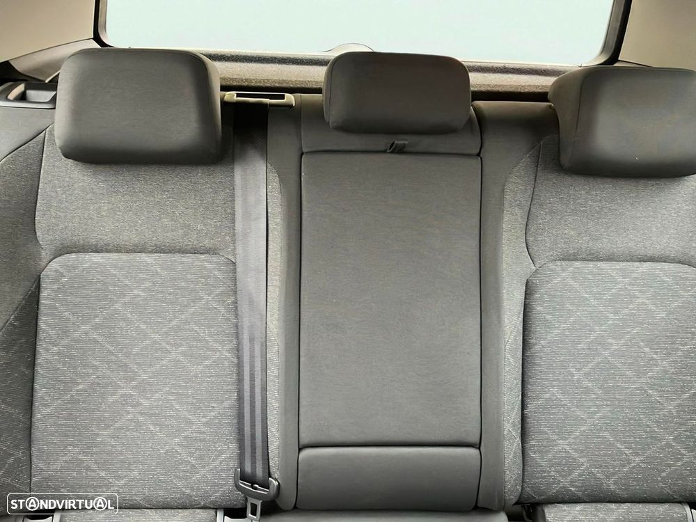 VW Golf 1.0 TSI Life - 16