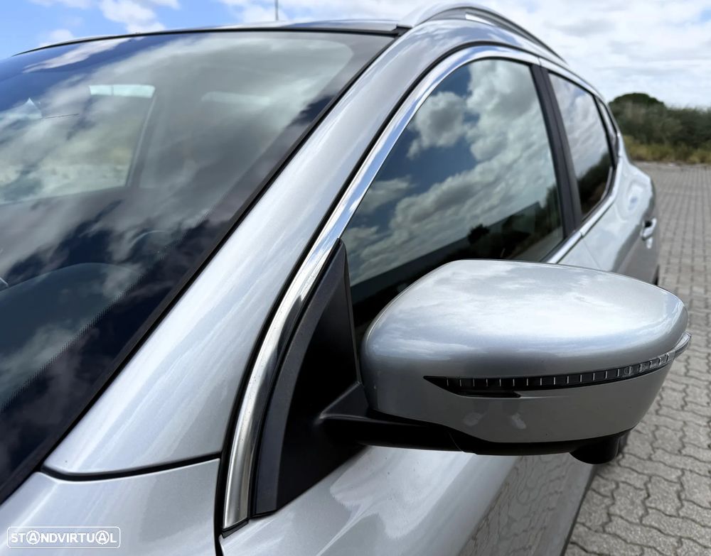 Nissan Qashqai 1.2 DIG-T N-Connecta 18 Xtronic - 10