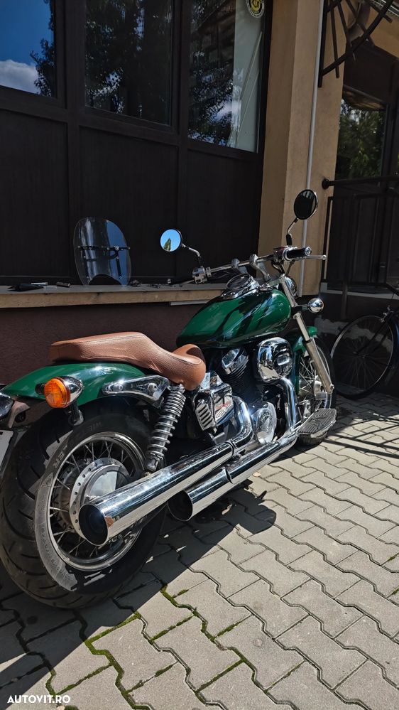 Honda VT 750DC Black Widow - 7