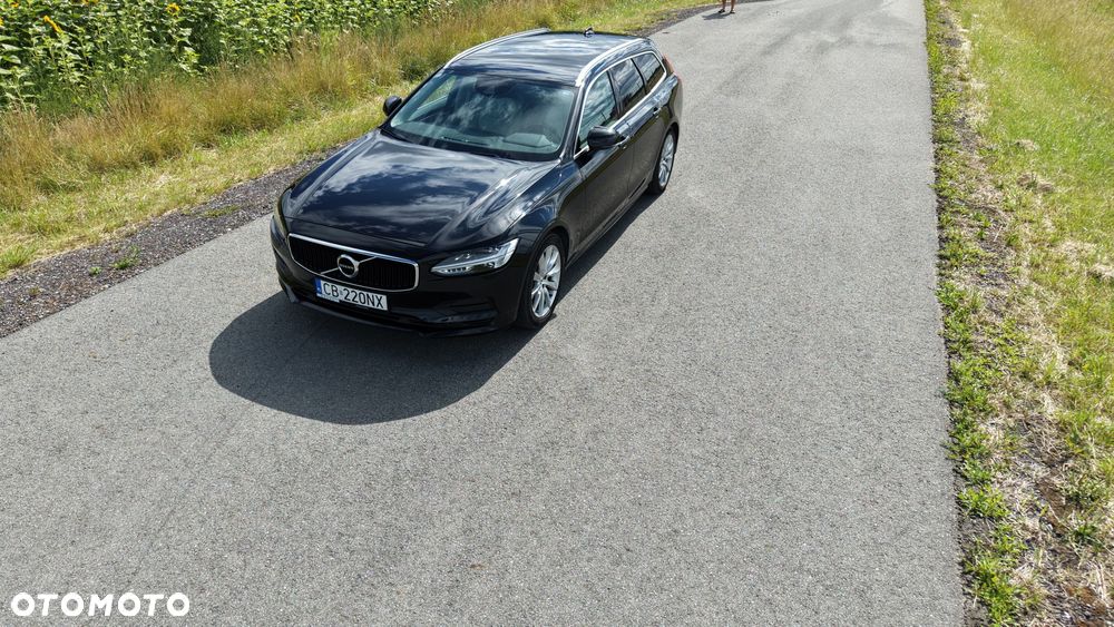 Volvo V90 D4 AWD Momentum Pro - 2
