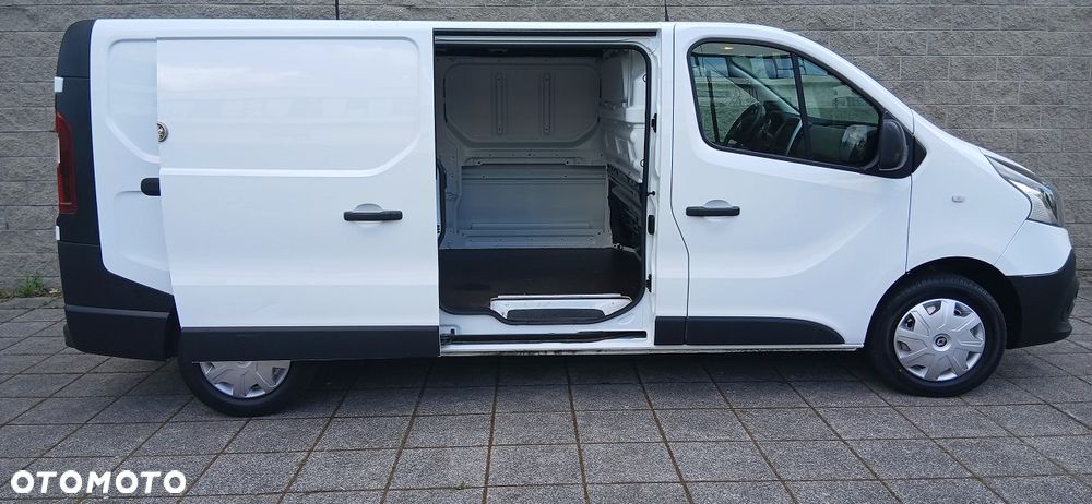 Renault Trafic - 25