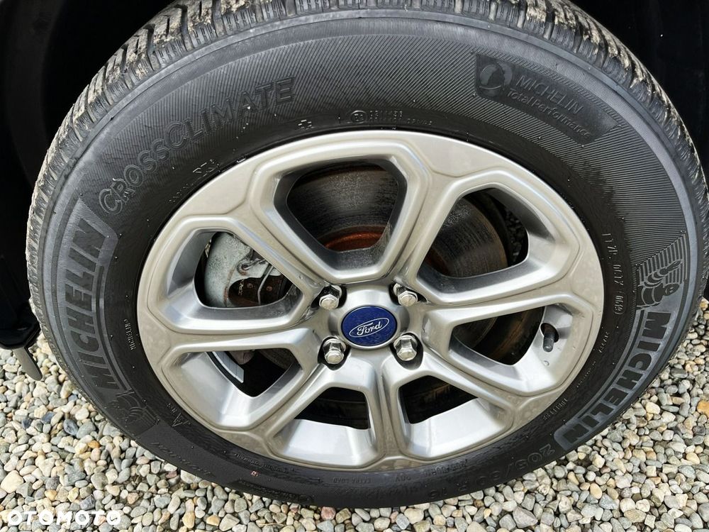 Ford EcoSport - 39