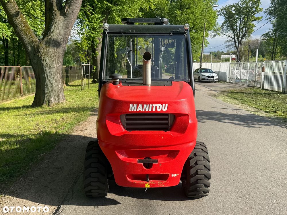 Manitou Terenowy Wózek Widłowy MC25-4 - 4