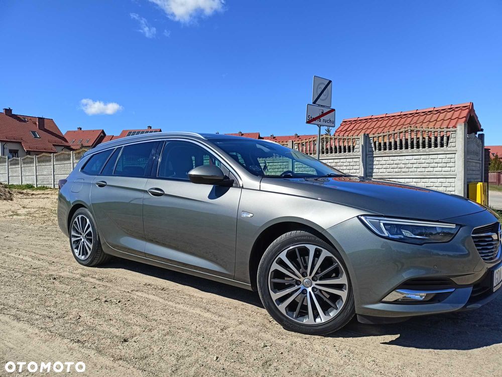 Opel Insignia - 2