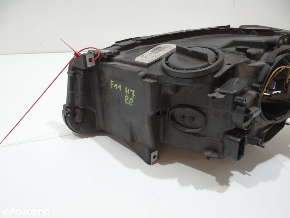 LAMPA PRAWA PRZEDNIA BMW F10 F11 7203242 OE - 8