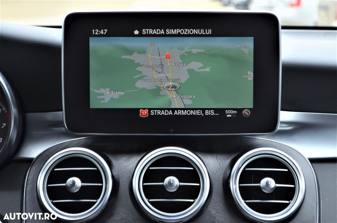 Mercedes-Benz GLC Coupe 300 4MATIC - 11