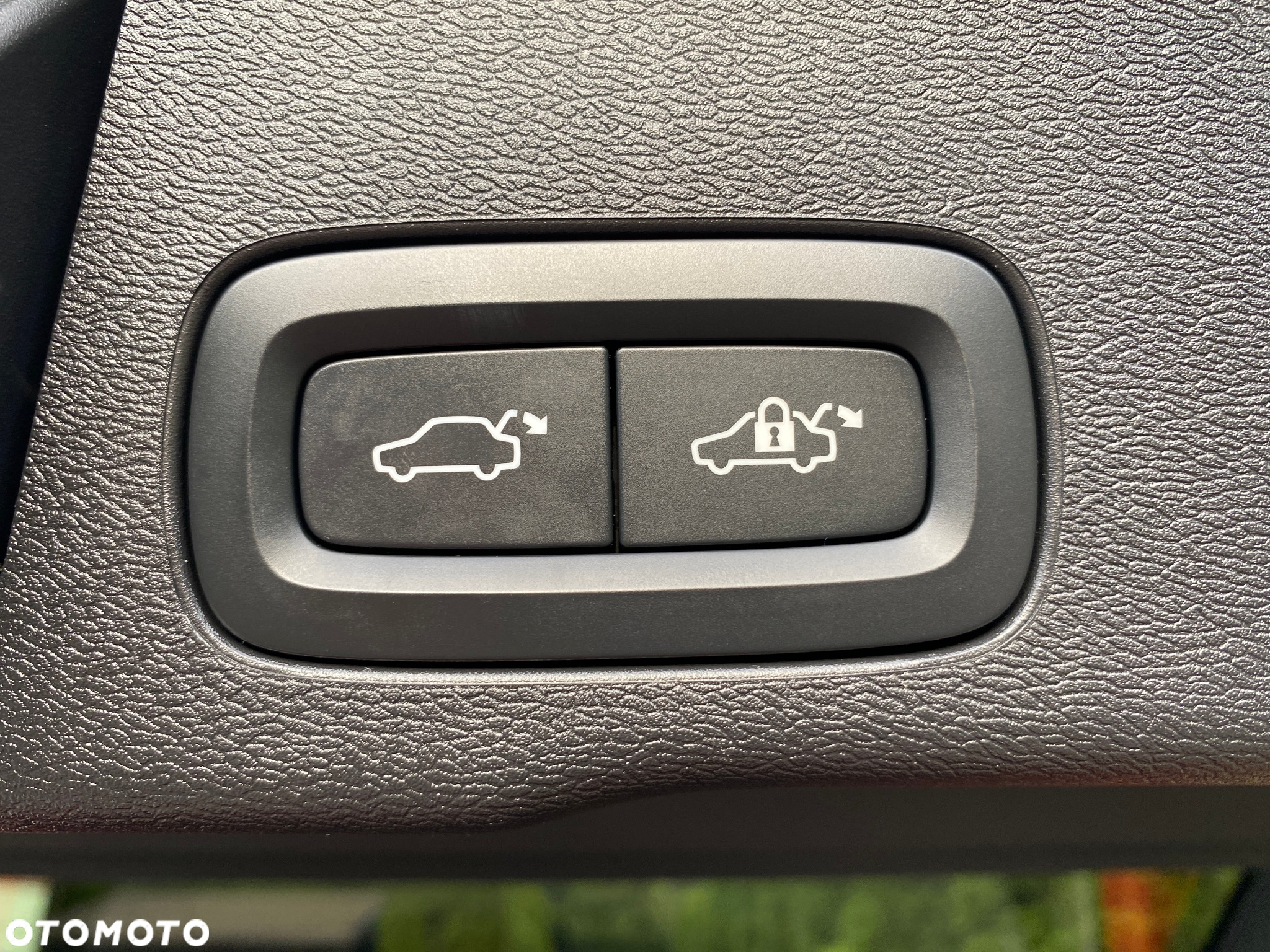 Volvo XC 60 B4 D Geartronic RDesign - 13