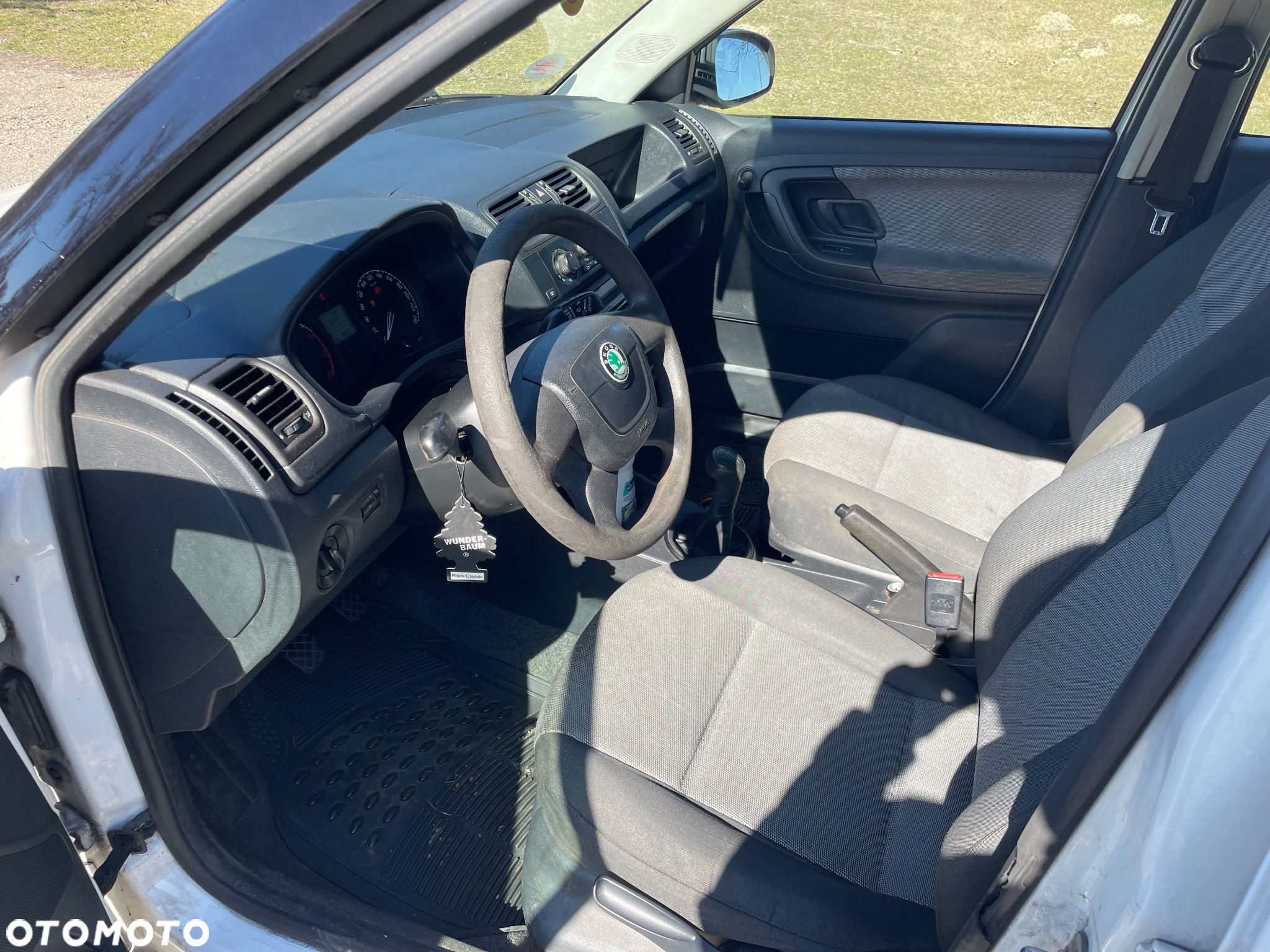 Skoda Fabia - 10