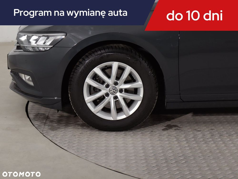 Volkswagen Passat Variant - 17