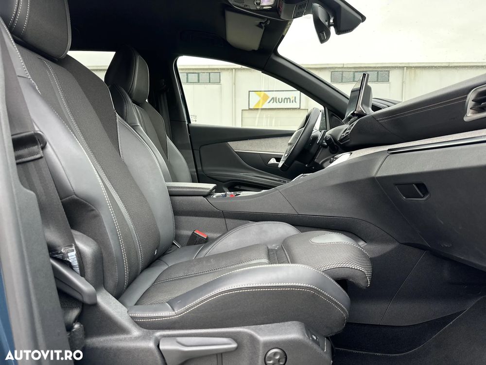 Peugeot 3008 225 e-EAT8 GT - 11