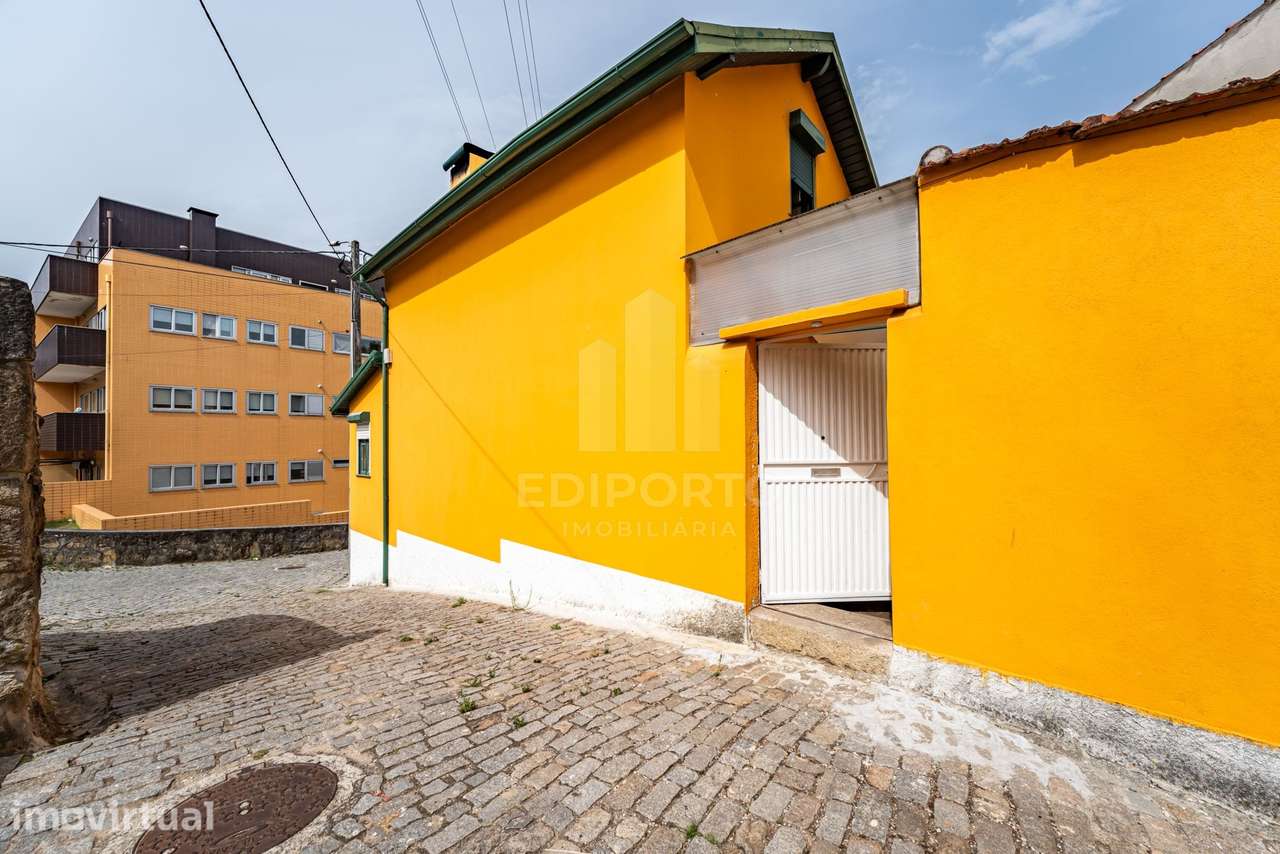 Moradia T4 com jardim em Oliveira do Douro- Vila Nova de Gaia - Grande imagem: 2/26