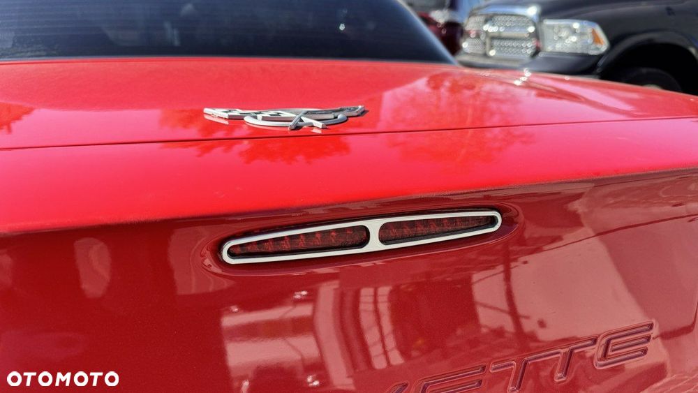 Chevrolet Corvette - 40