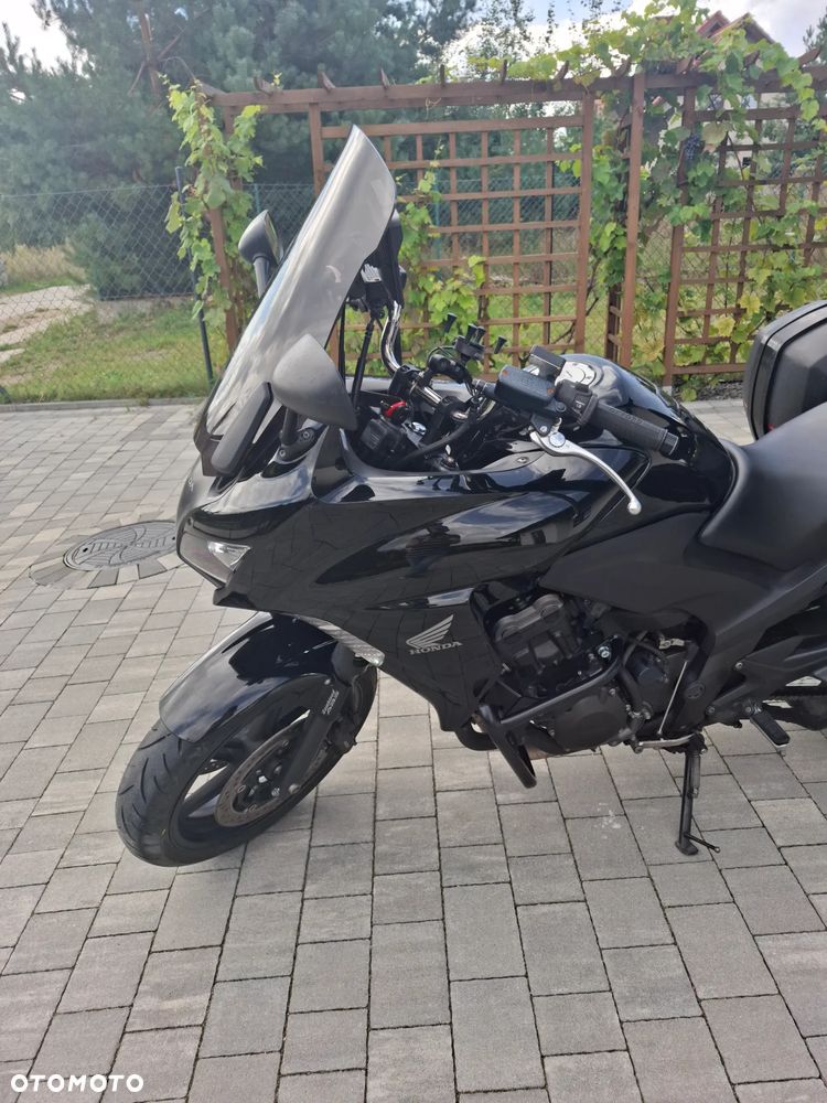 Honda CBF - 11
